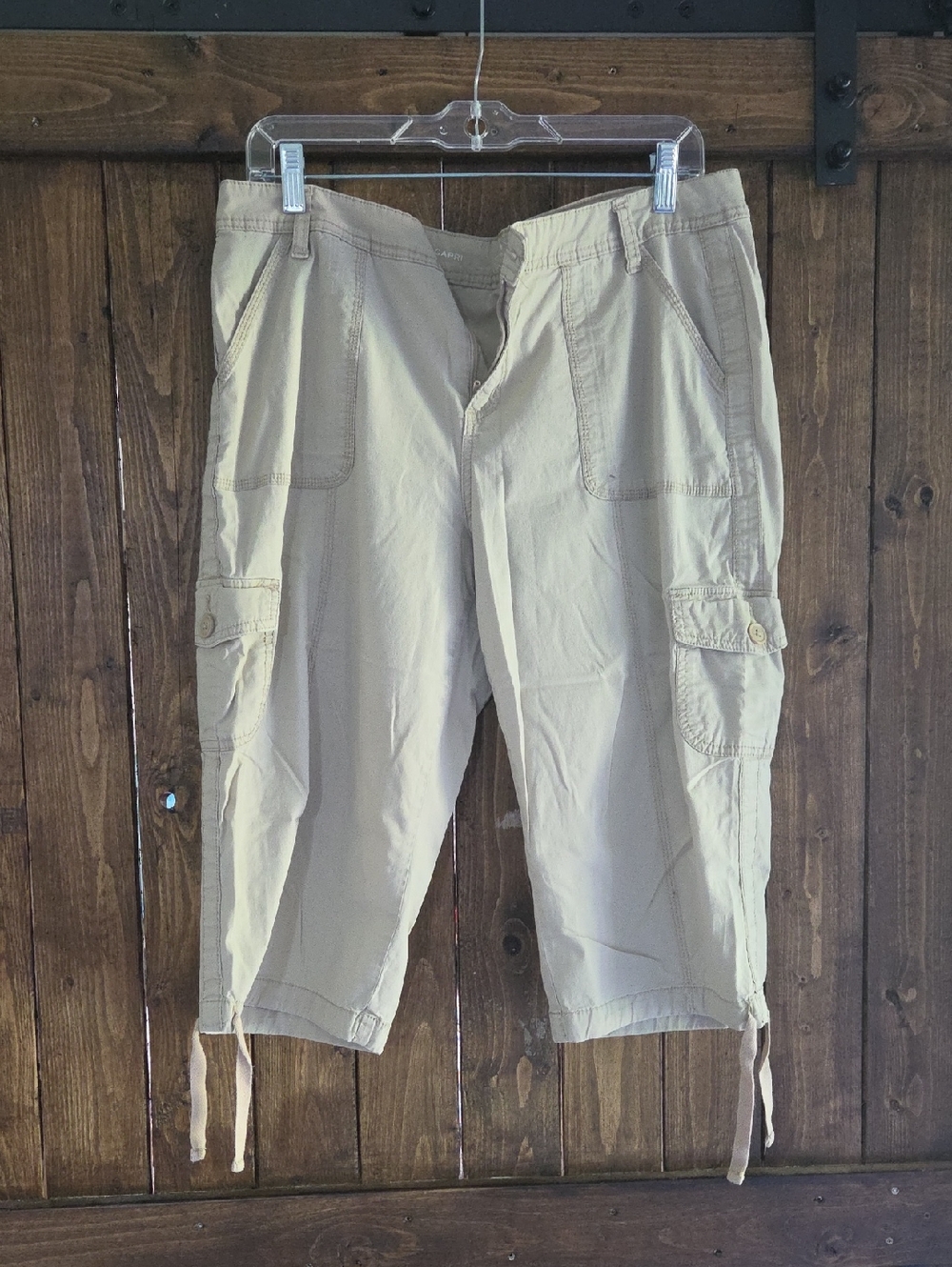 St. John's Bay Khaki Cargo Capris